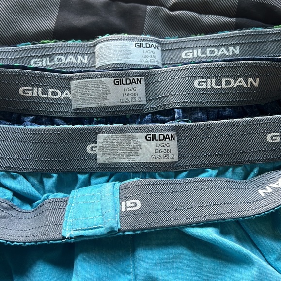 Mens large Gildan boxers, never worn - Picture 2 of 3